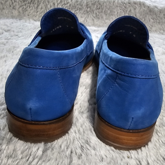 Gently worn Cole Haan blue Leather Penny Loafers, Size 7. - Picture 3 of 6
